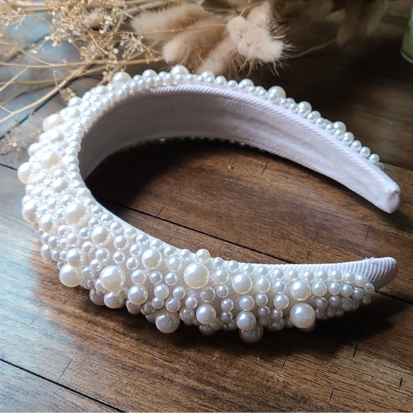 NWOT BHLDN Pearl Embellished Headband. - Picture 3 of 6